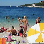 Vanda * Pjescana Uvala